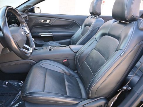 Used 2024 Ford Mustang Premium image 15