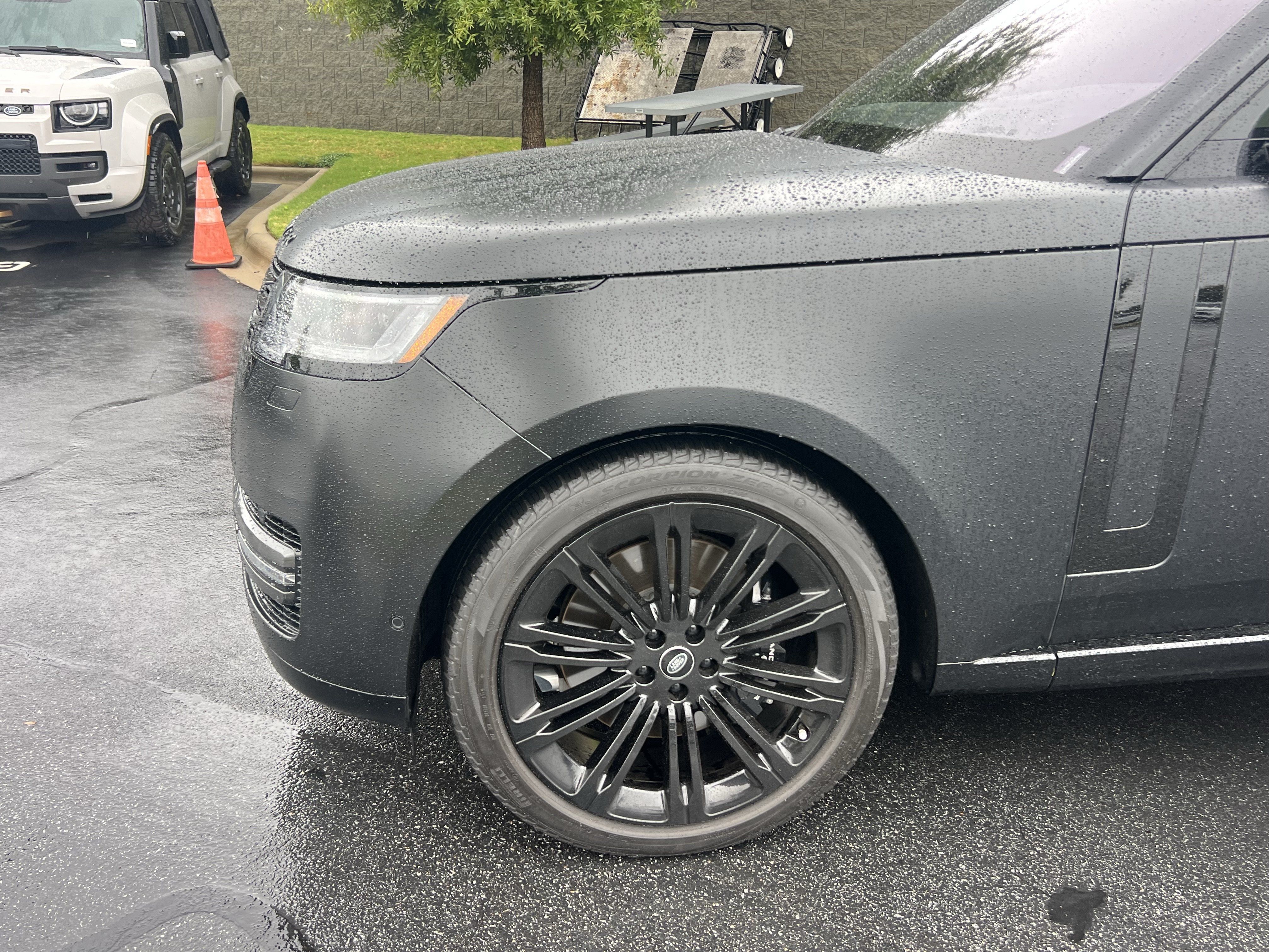 Certified 2023 Land Rover Range Rover First Edition AWD/4WD image 13