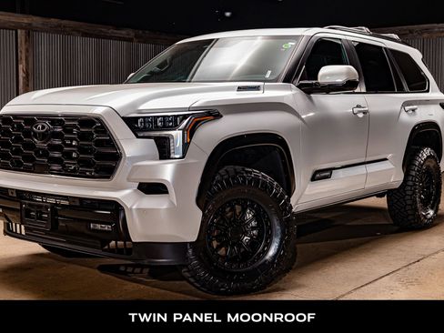 Used 2024 Toyota Sequoia Platinum image 5