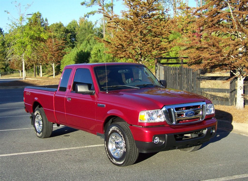 Used 2011 Ford Ranger XLT AWD/4WD image 3