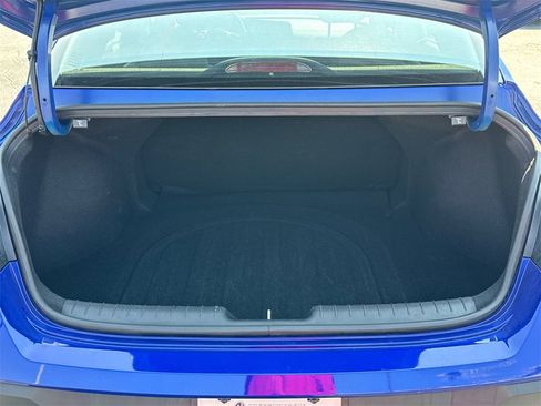 Used 2024 Hyundai Elantra SEL image 18