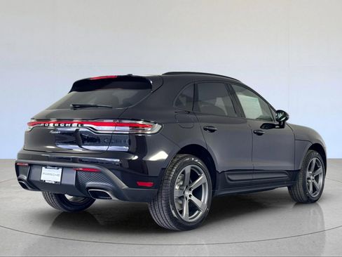 New 2026 Porsche Macan AWD/4WD image 8