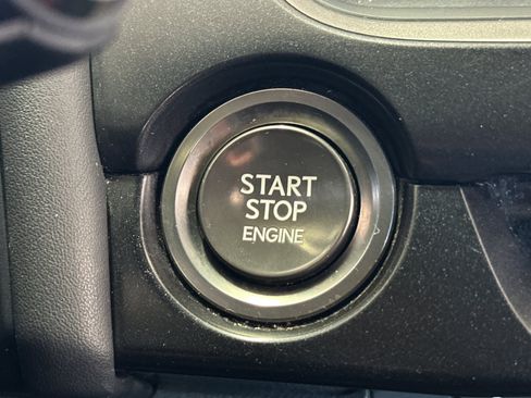 Used 2022 Lexus UX 200 w/ Accessory Package (Z2) FWD image 17