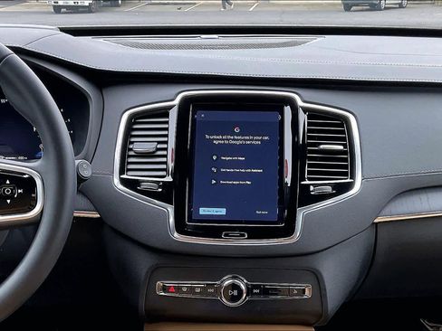 Used 2023 Volvo XC90 B6 Ultimate image 9