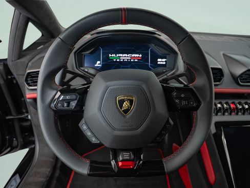 Used 2024 Lamborghini Huracan Tecnica RWD image 10