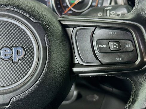 Used 2021 Jeep Wrangler Sport S image 14