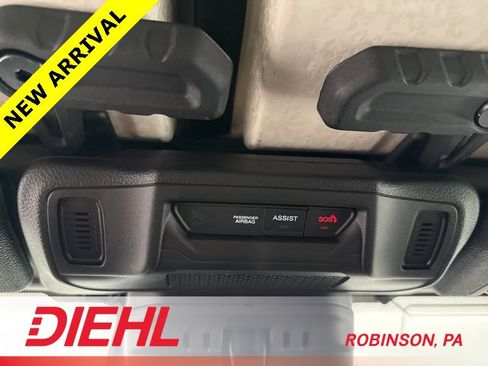 Certified 2026 Jeep Wrangler Willys image 33