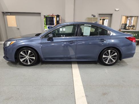 Used 2016 Subaru Legacy 2.5i Limited AWD/4WD image 1