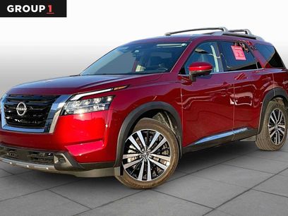 Certified 2024 Nissan Pathfinder Platinum w/ Cargo Package