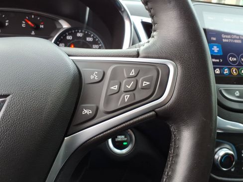 Certified 2022 Chevrolet Equinox LT image 18