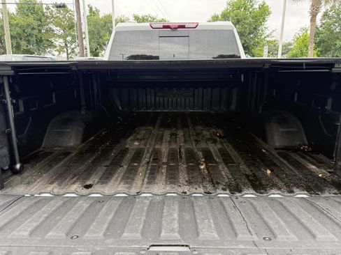 Used 2025 GMC Sierra 2500 AT4 w/ AT4 Premium Plus Package AWD/4WD image 30