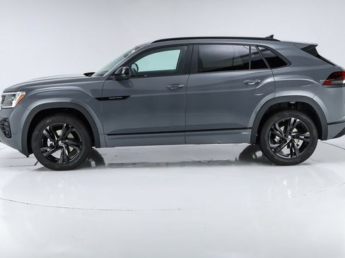 New 2026 Volkswagen Atlas Cross Sport SEL R-Line AWD/4WD image 2