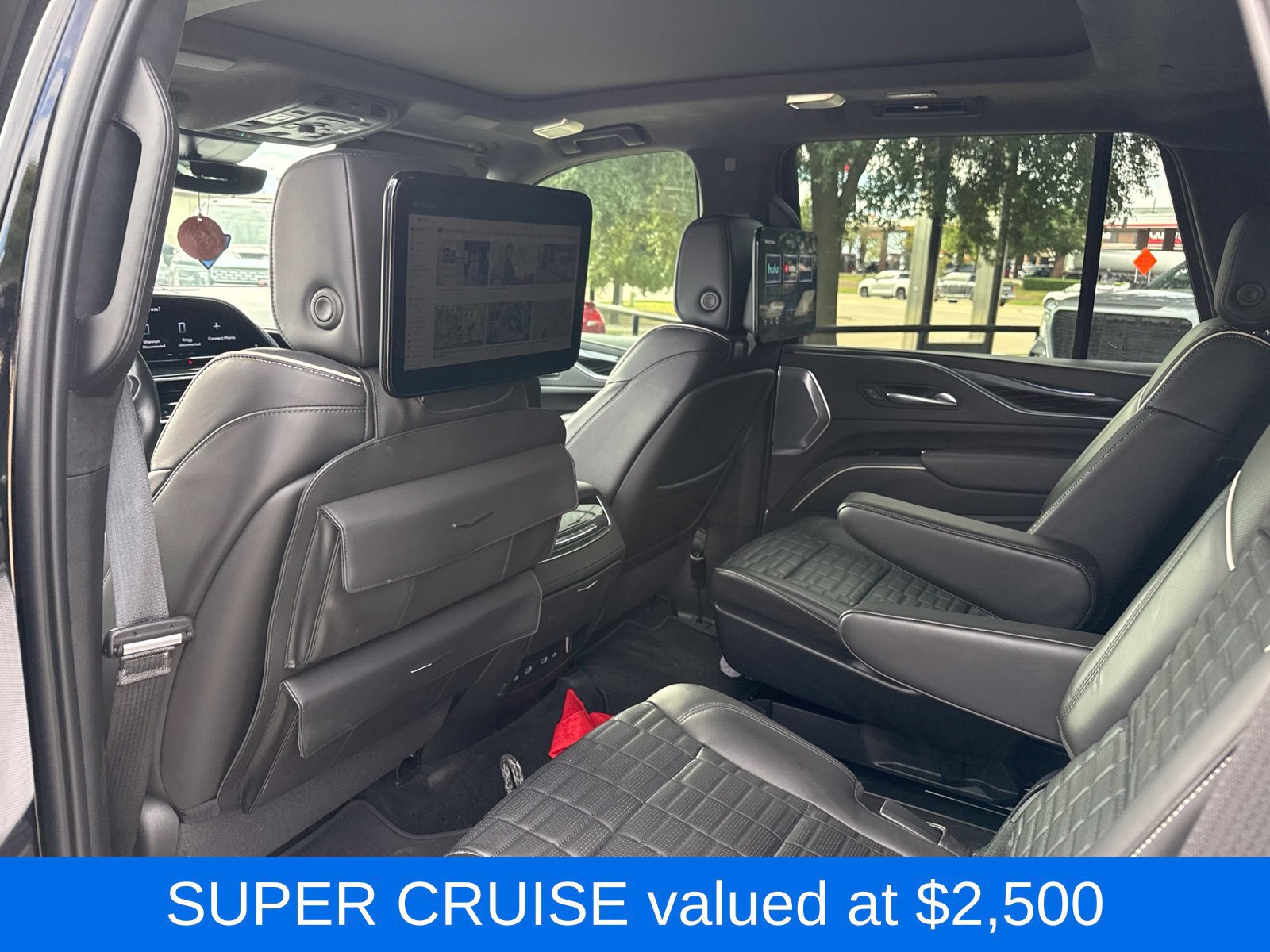Used 2023 Cadillac Escalade V AWD/4WD image 3