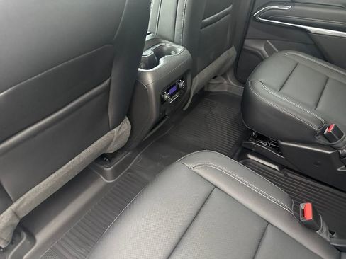 New 2026 Chevrolet Traverse LT w/ Midnight/Sport Edition image 15