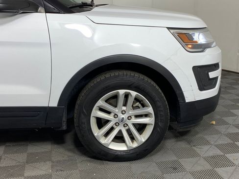 Used 2016 Ford Explorer 4WD image 10