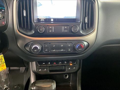 Used 2021 Chevrolet Colorado Z71 image 16