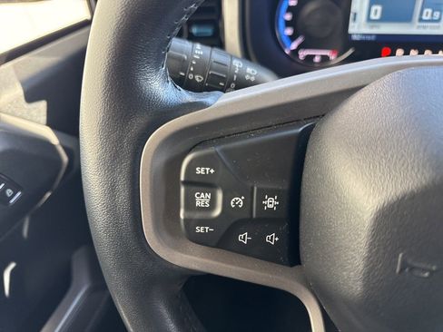 Used 2023 Ford Bronco Black Diamond image 11