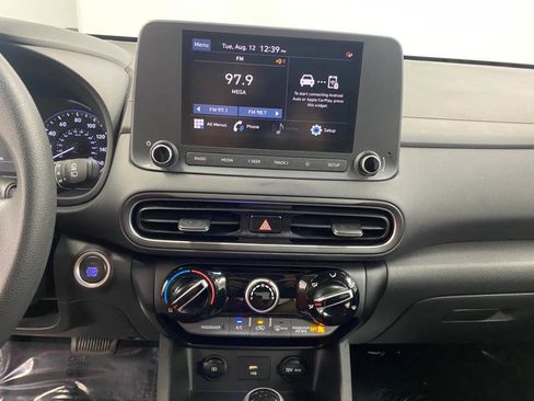 Used 2022 Hyundai Kona SEL image 26
