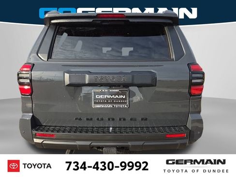 New 2025 Toyota 4Runner TRD Off-Road Premium image 18