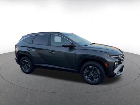 Used 2025 Hyundai Tucson Blue image 2