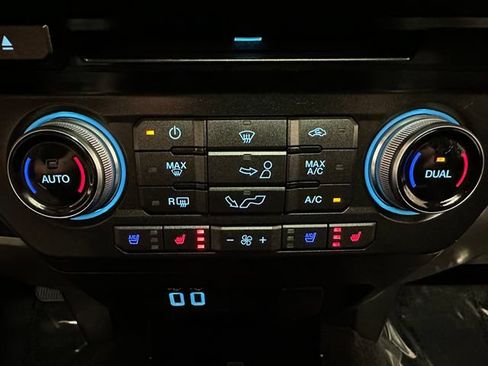 Used 2016 Ford F150 Lariat AWD/4WD image 14