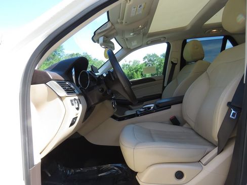 Used 2018 Mercedes-Benz GLE 350 4MATIC image 10