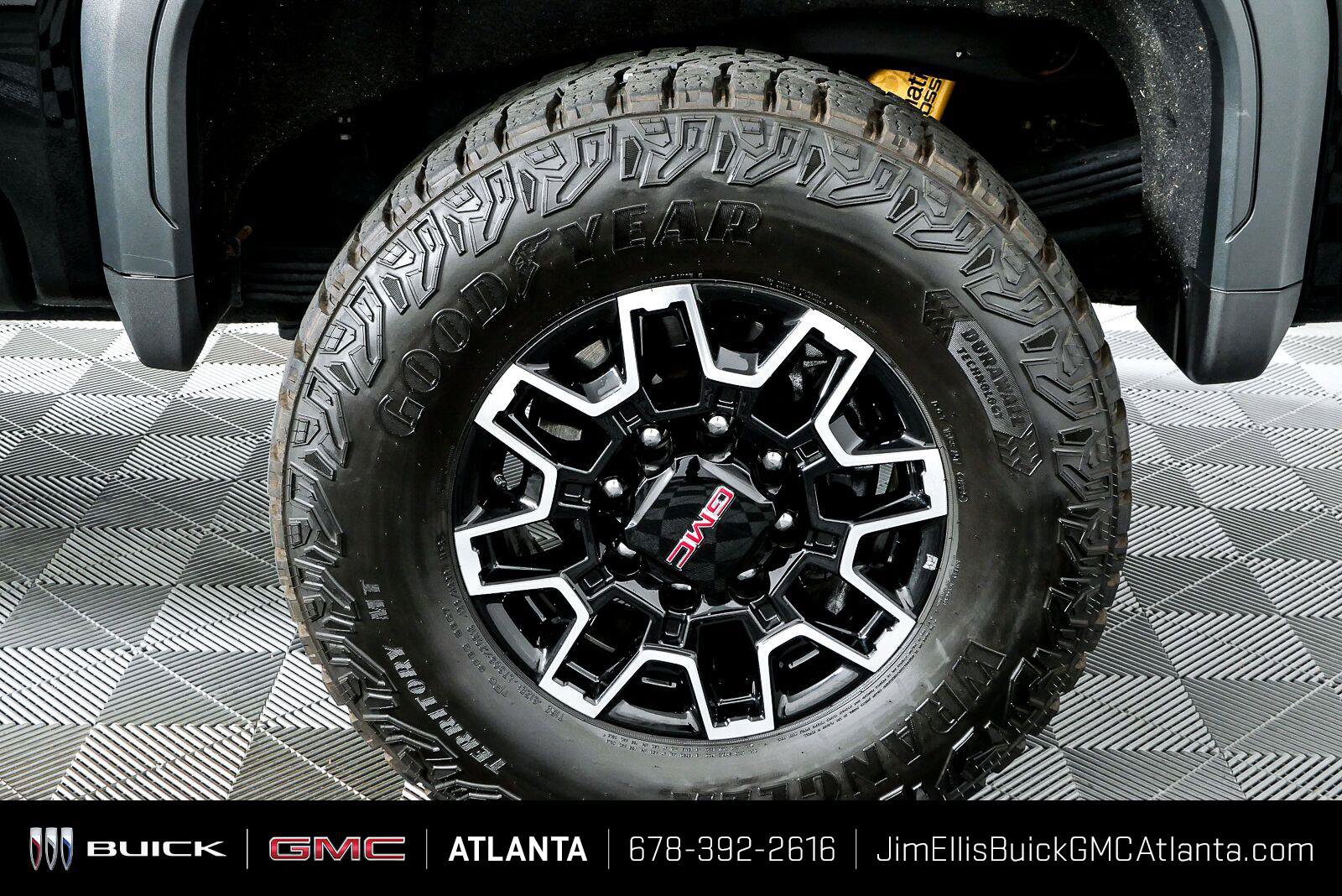 Used 2026 GMC Sierra 2500 AT4X AWD/4WD image 34
