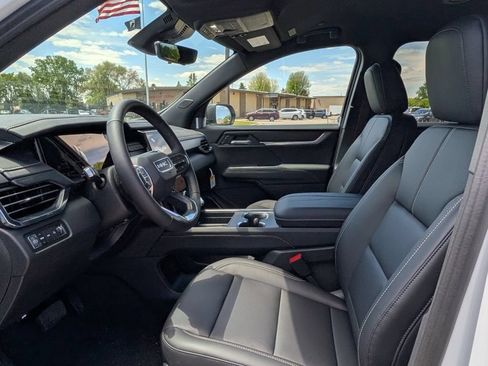 New 2026 GMC Acadia Elevation w/ Black Edition AWD/4WD image 39