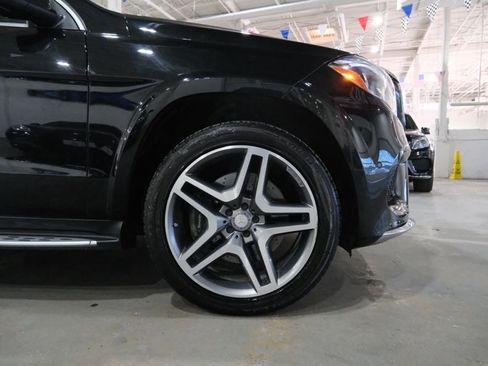 Used 2017 Mercedes-Benz GLS 550 4MATIC image 15
