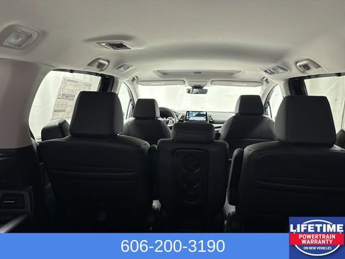 New 2026 Honda Odyssey EX-L image 12