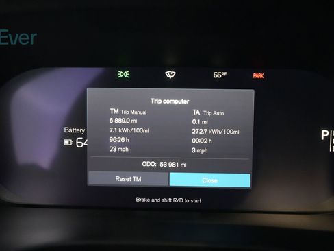 Used 2023 Volvo XC40 Recharge Plus AWD/4WD image 7