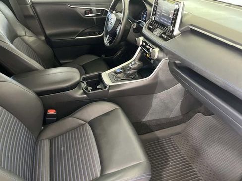 Used 2021 Toyota RAV4 XSE w/ XSE Grade Weather Package image 23