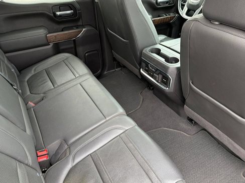 Used 2020 GMC Sierra 1500 Denali w/ Denali Ultimate Package AWD/4WD image 17