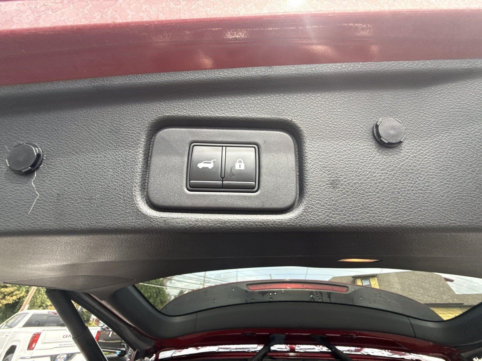 Used 2022 Nissan Pathfinder SV w/ SV Premium Package AWD/4WD image 38