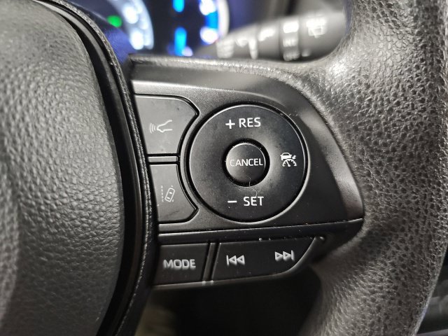 Certified 2025 Toyota RAV4 XLE AWD/4WD image 21