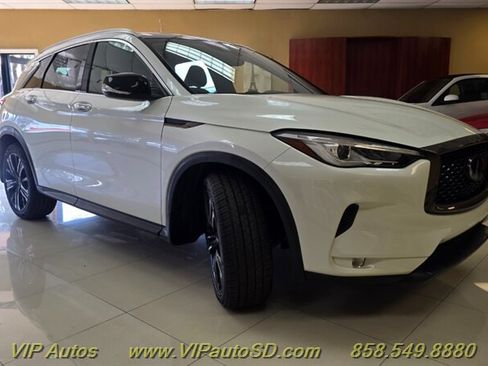 Used 2021 INFINITI QX50 Luxe w/ Appearance Package FWD image 1