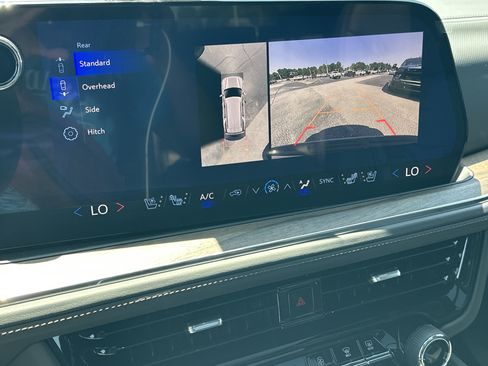 New 2026 Chevrolet Tahoe High Country w/ Sun And Tow Package RWD image 31