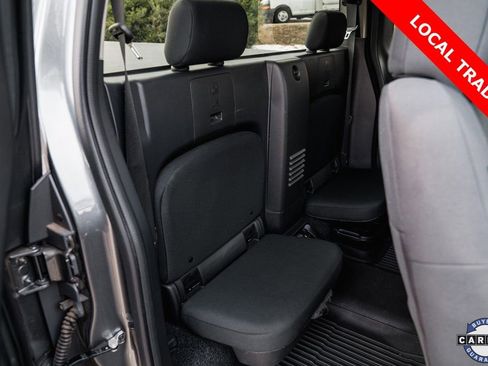 Used 2023 Nissan Frontier S w/ Technology Package image 28