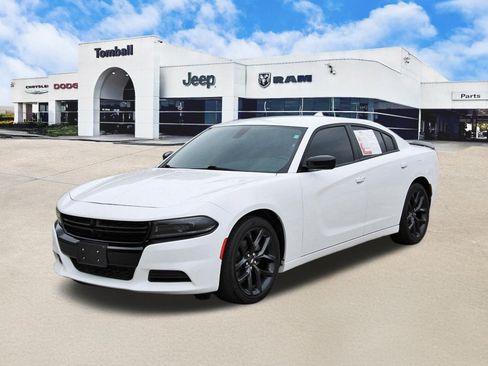 Used 2023 Dodge Charger SXT w/ Blacktop Package RWD image 3