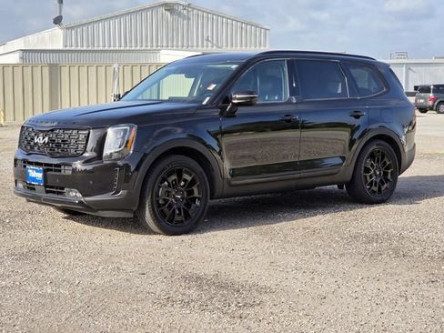 Used 2022 Kia Telluride SX w/ SX Prestige Package AWD/4WD image 4