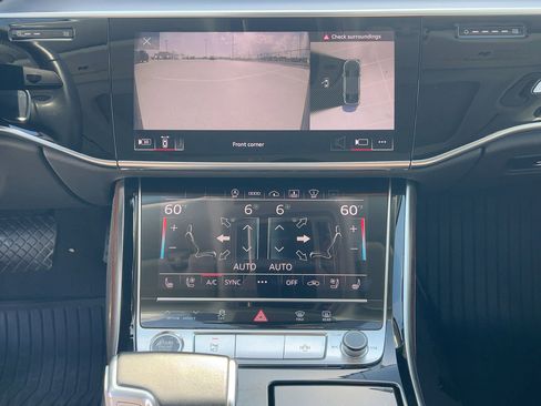 Used 2021 Audi A8 L 4.0T image 24