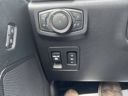 Used 2019 Ford F150 XLT w/ Equipment Group 302A Luxury image 30