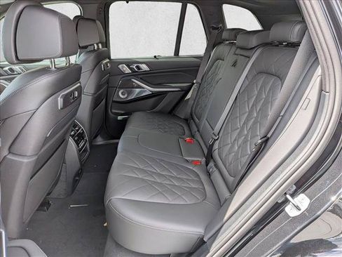 New 2026 BMW X5 M60i AWD/4WD image 17