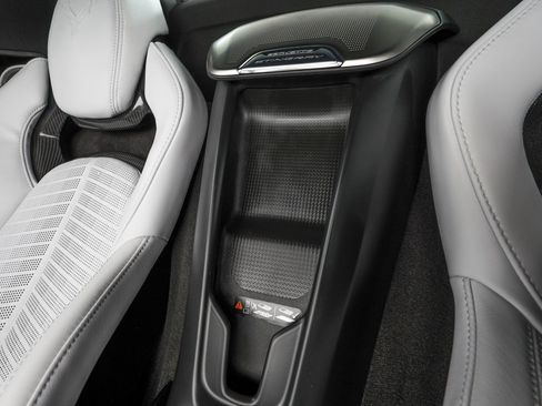 Used 2025 Chevrolet Corvette Stingray Preferred Conv w/ Battery Protection Package image 28