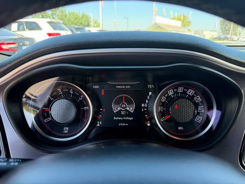 Used 2019 Dodge Challenger SXT RWD image 17