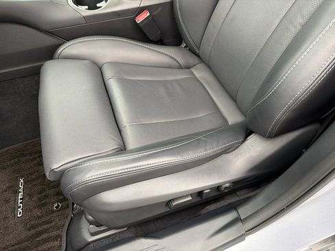 Certified 2025 Subaru Outback Limited AWD/4WD image 21