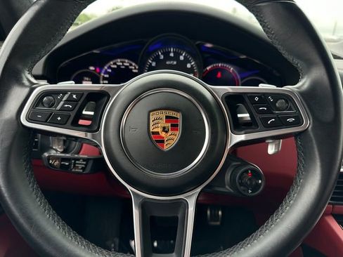 Used 2021 Porsche Cayenne GTS AWD/4WD image 23
