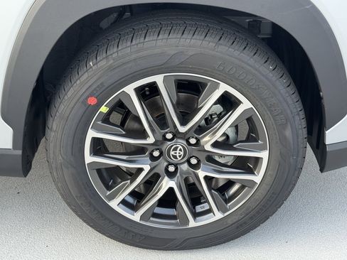 New 2026 Toyota Corolla Cross XLE AWD/4WD image 15