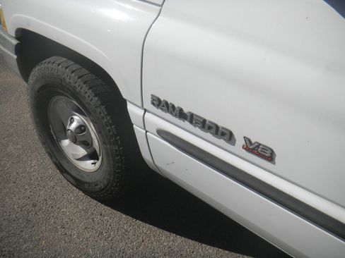 Used 2001 Dodge Ram 1500 Truck 5.9 L SLT $1298 Down* +TTL 520 image 24