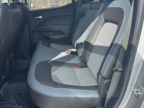 Used 2018 Chevrolet Colorado Z71 image 12